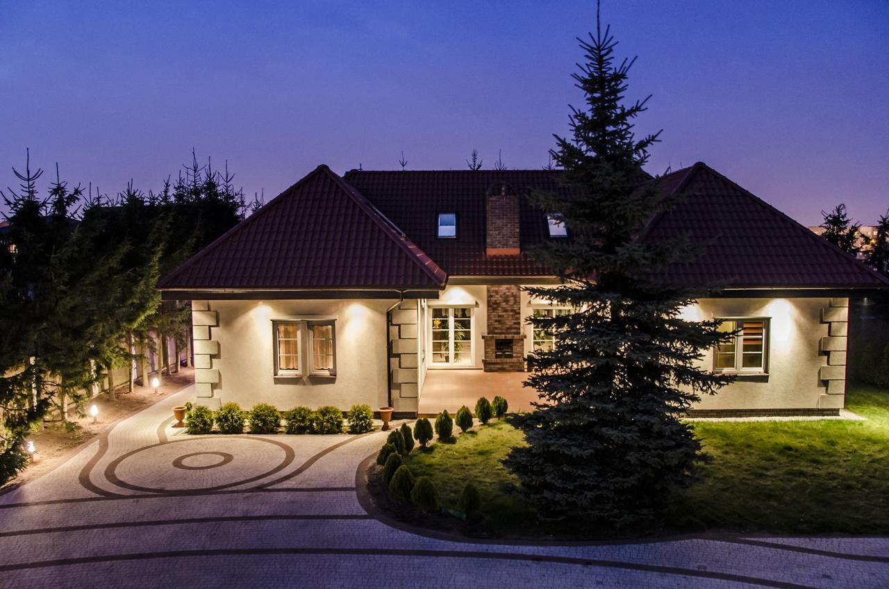 Villa Hof Luboń 외부 사진